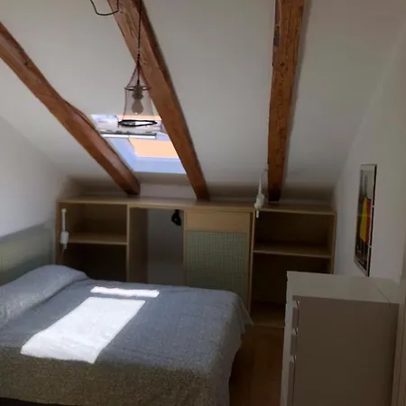 Alla Scaletta B Apartment *